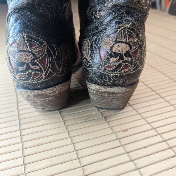 Ladies Corral Boots A1951 Black~Cognac~Red Goat leather Laser cut-outs, Snip Toe - Picture 8 of 12